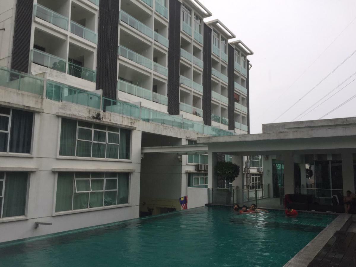 Corporate Hotel Suites At Hartamas / Mont Kiara Kuala Lumpur Exteriör bild